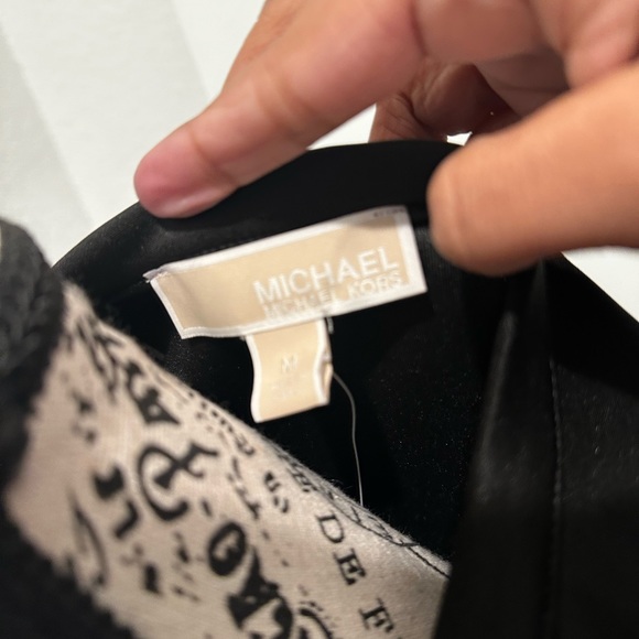 Michael Kors Sleeveless Black Dress NWT! Size medium - Picture 6 of 8